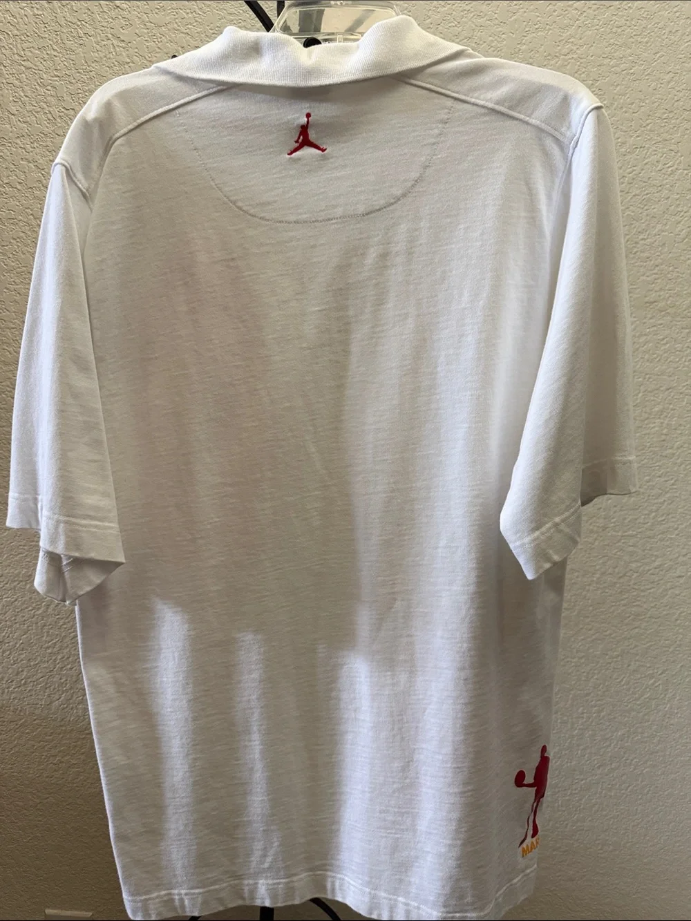 Jordan Spiz’ike Brooklyn vintage White Polo with Red & white.